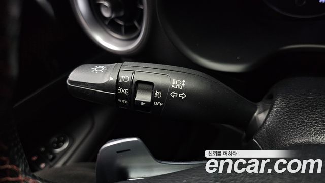 Kia K3 (II) 1.6 Turbo GT 5Door Signature 2022 — фото 18