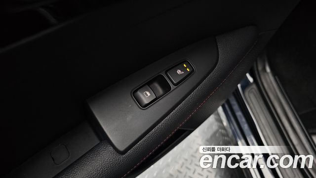 Kia K3 (II) 1.6 Turbo GT 5Door Signature 2022 — фото 19
