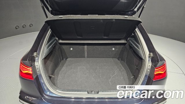 Kia K3 (II) 1.6 Turbo GT 5Door Signature 2022 — фото 20