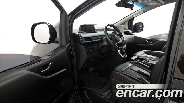 Hyundai Staria Cargo 5-Seater Modern 2023 — фото 10
