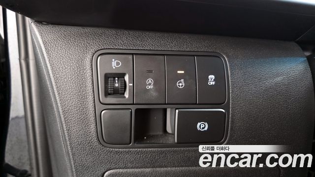 Hyundai Staria Cargo 5-Seater Modern 2023 — фото 13