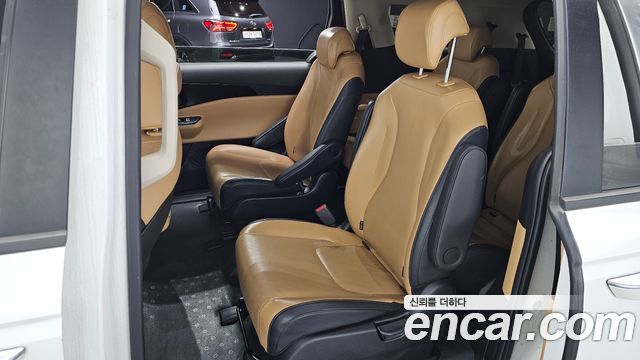 Kia Carnival (IV) Diesel 9-Seater Prestige 2023 — фото 12