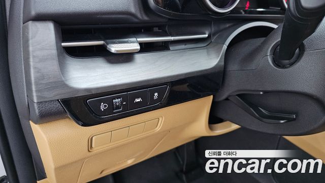 Kia Carnival (IV) Diesel 9-Seater Prestige 2023 — фото 17