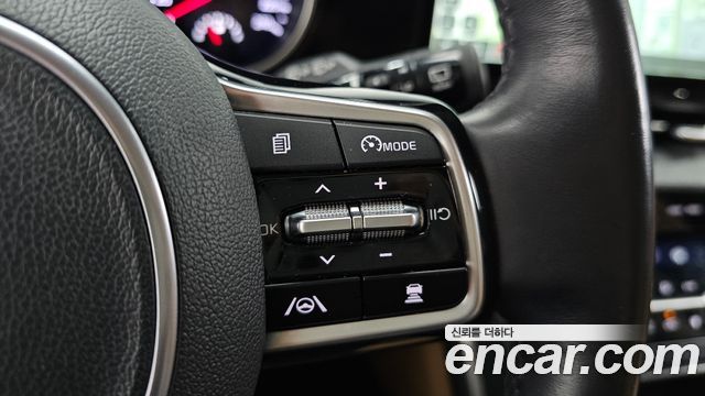 Kia Carnival (IV) Diesel 9-Seater Prestige 2023 — фото 18