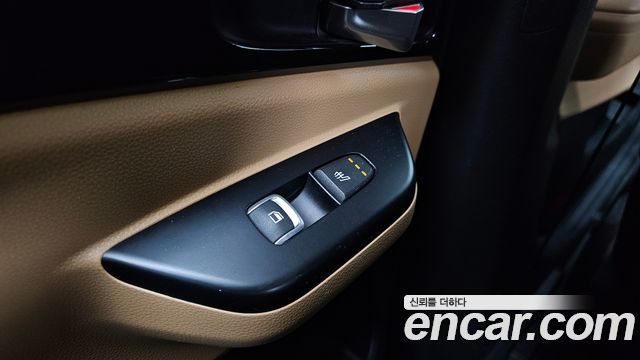 Kia Carnival (IV) Diesel 9-Seater Prestige 2023 — фото 19