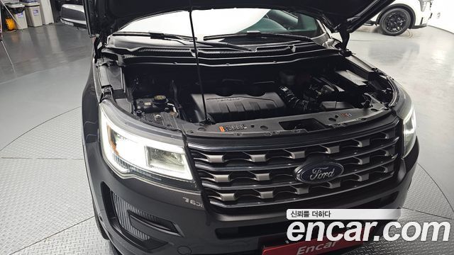 Ford Explorer 2.3 Limited 4WD 5th 2016 — фото 6