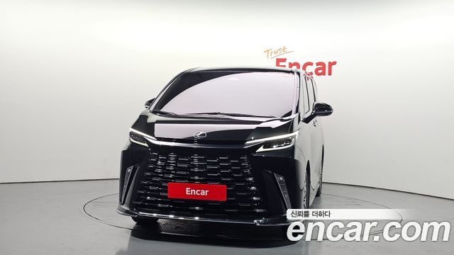 Lexus LM (II) 500h Executive 2025 — фото 3