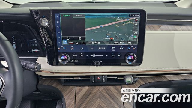 Lexus LM (II) 500h Executive 2025 — фото 14