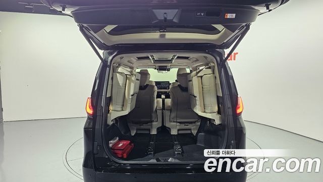 Lexus LM (II) 500h Executive 2025 — фото 20