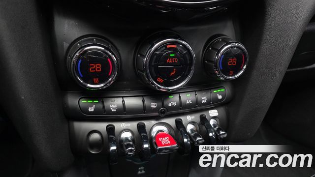 MINI Cooper HIGH Third Generation 2021 — фото 17