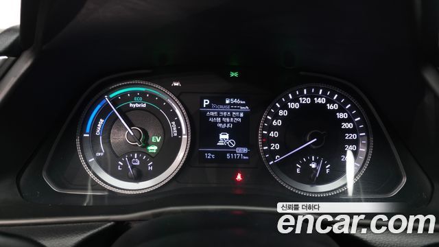 Hyundai Sonata Hybrid (DN8) Premium Family 2021 — фото 8