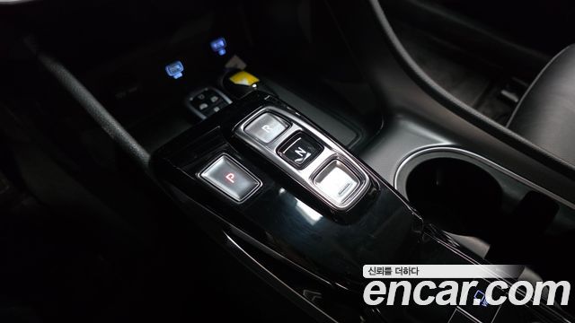 Hyundai Sonata Hybrid (DN8) Premium Family 2021 — фото 9