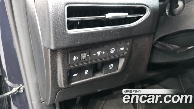 Hyundai Sonata Hybrid (DN8) Premium Family 2021 — фото 18