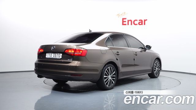 Volkswagen Jetta 2.0 TDI BlueMotion 6th 2015 — фото 2