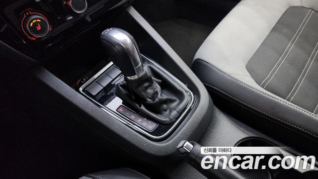 Volkswagen Jetta 2.0 TDI BlueMotion 6th 2015 — фото 9