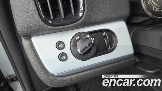 MINI Cooper S Countryman ALL4 Untamed Edition 2nd Gen 2023 — фото 19