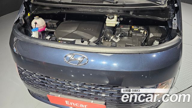 Hyundai Staria Cargo 3-Seater Modern 2024 — фото 6