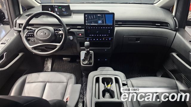 Hyundai Staria Cargo 3-Seater Modern 2024 — фото 7