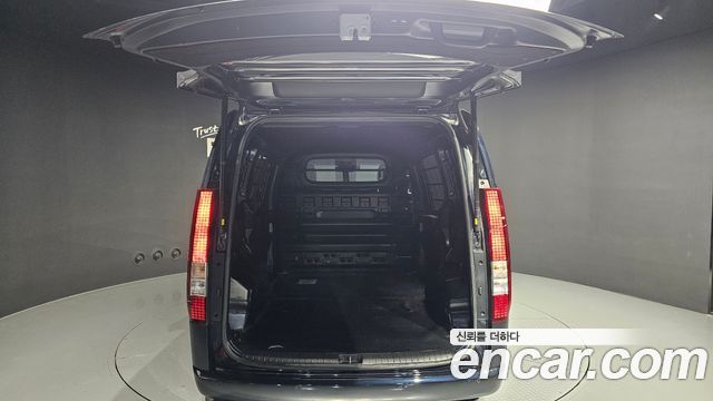 Hyundai Staria Cargo 3-Seater Modern 2024 — фото 20