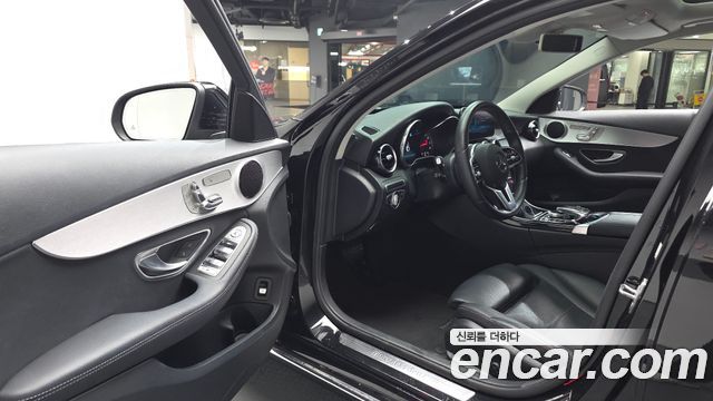 Mercedes-Benz C-Class (W205) C200 Avantgarde 2020 — фото 11
