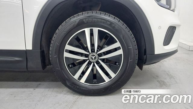 Mercedes-Benz GLB-Class (X247) GLB200 d 2021 — фото 5