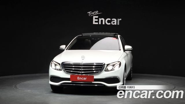 Mercedes-Benz E-Class (W213) E300 4MATIC Exclusive 2019 — фото 3