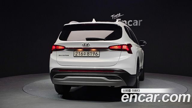 Hyundai Santa Fe Diesel 2.2 2WD Prestige 2021 — фото 4