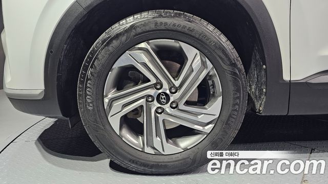 Hyundai Santa Fe Diesel 2.2 2WD Prestige 2021 — фото 5