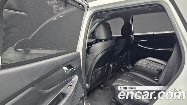 Hyundai Santa Fe Diesel 2.2 2WD Prestige 2021 — фото 17