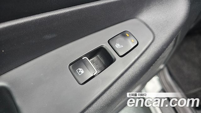 Hyundai Santa Fe Diesel 2.2 2WD Prestige 2021 — фото 18