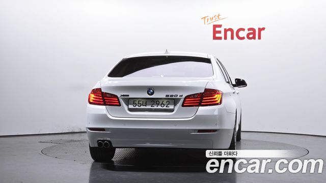 BMW 5 Series (F10) 520d xDrive 2014 — фото 4