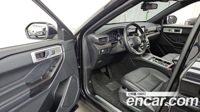 Ford Explorer (VI) 2.3 LimIted 4WD 2020 — фото 10