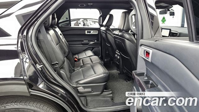 Ford Explorer (VI) 2.3 LimIted 4WD 2020 — фото 12
