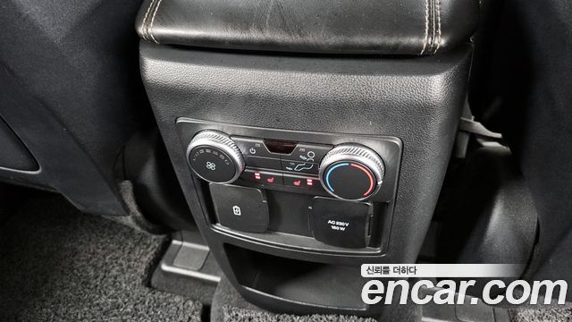 Ford Explorer (VI) 2.3 LimIted 4WD 2020 — фото 19