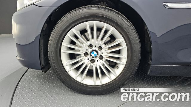 BMW 5 Series (F10) 520d 2014 — фото 5