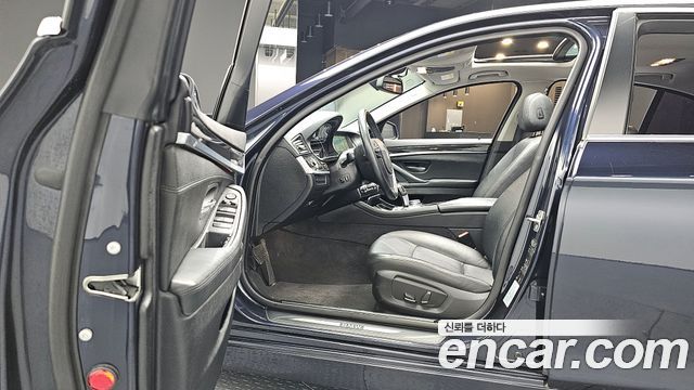 BMW 5 Series (F10) 520d 2014 — фото 10