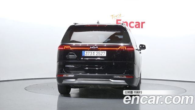 Kia Carnival (IV) Gasoline 9-Seater Signature 2023 — фото 4