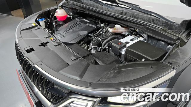 Kia Carnival (IV) Gasoline 9-Seater Signature 2023 — фото 6