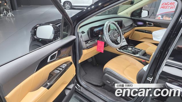 Kia Carnival (IV) Gasoline 9-Seater Signature 2023 — фото 11