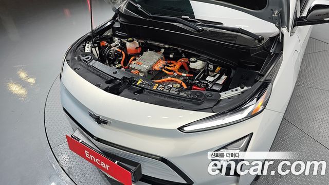 Chevrolet Bolt EUV Premier 2022 — фото 6