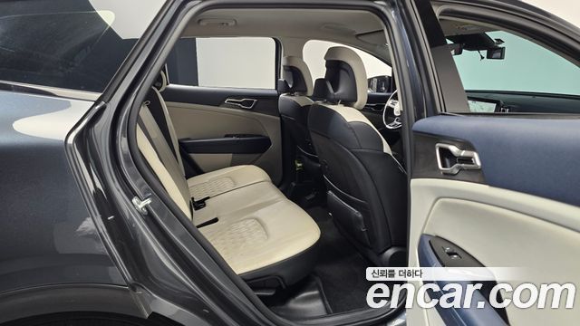 Kia Sportage (V) Diesel 2.0 2WD Signature Gravity 2022 — фото 12