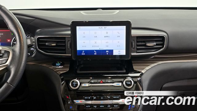 Ford Explorer (VI) 2.3 LimIted 4WD 2021 — фото 14