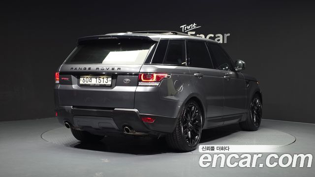 Land Rover Range Rover Sport (II) 3.0 SC HSE Dynamic 2016 — фото 2