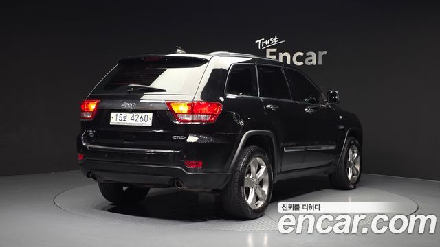 Jeep Grand Cherokee 3.0 Diesel Overland WK2 2012 — фото 2