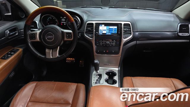 Jeep Grand Cherokee 3.0 Diesel Overland WK2 2012 — фото 7