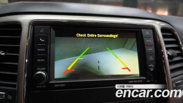 Jeep Grand Cherokee 3.0 Diesel Overland WK2 2012 — фото 15