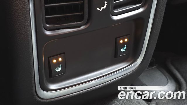 Jeep Grand Cherokee 3.0 Diesel Overland WK2 2012 — фото 19