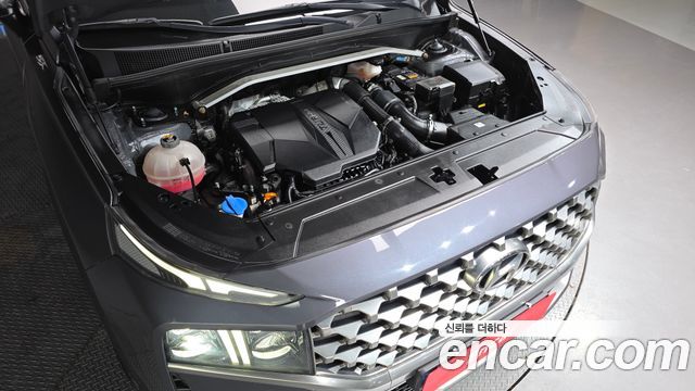 Hyundai Santa Fe Gasoline 2.5T 2WD Prestige 2022 — фото 6