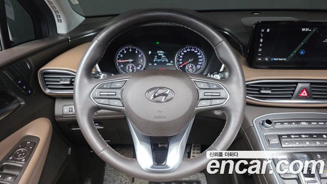Hyundai Santa Fe Gasoline 2.5T 2WD Prestige 2022 — фото 14