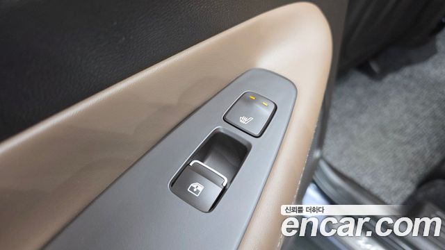 Hyundai Santa Fe Gasoline 2.5T 2WD Prestige 2022 — фото 18